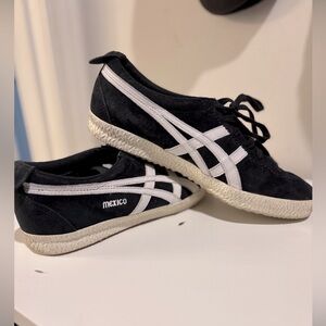 ASICS limited edition Mexico